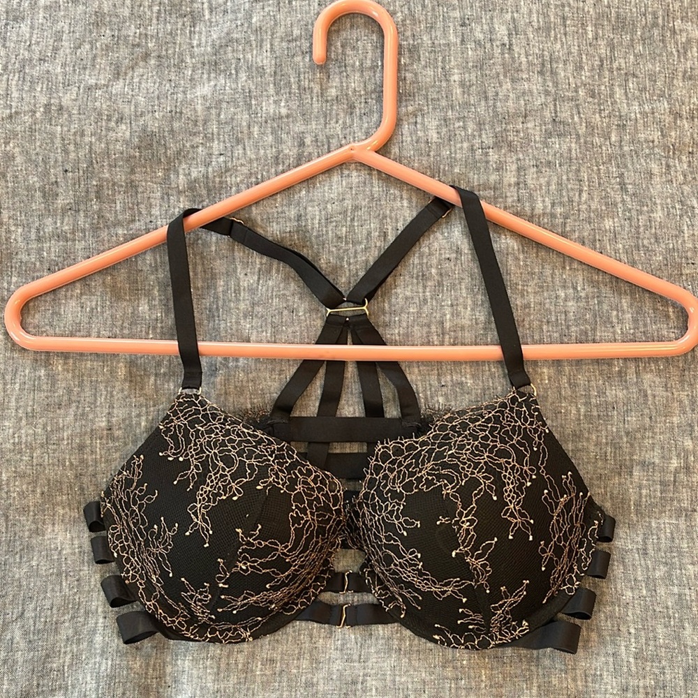 Victoria’s Secret Very Sexy Push-up